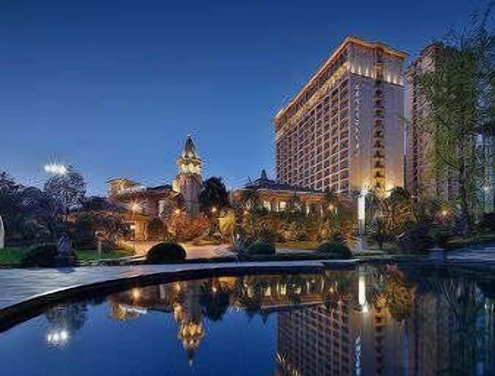 Zenec Elegant Hotel - carbon neutral hotel in Chengdu