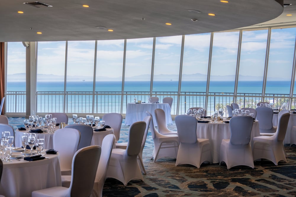 Crowne Plaza Ventura Beach by IHG - photo 121