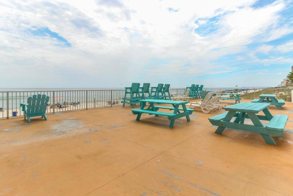 Fontainebleau Terrace by Panhandle Getaways - photo 5