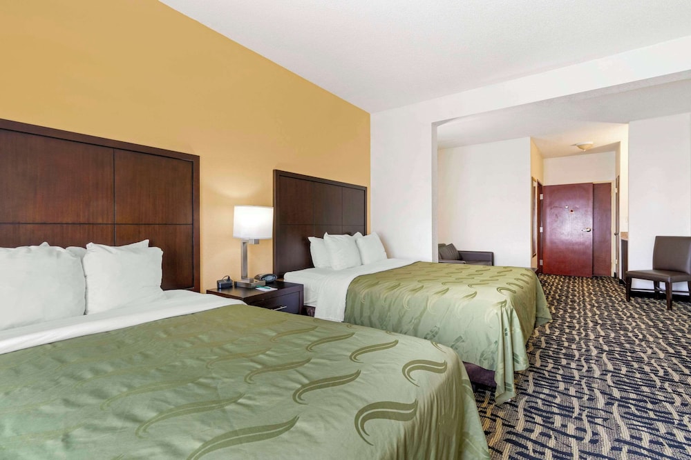 Spark by Hilton La Grange - photo 5