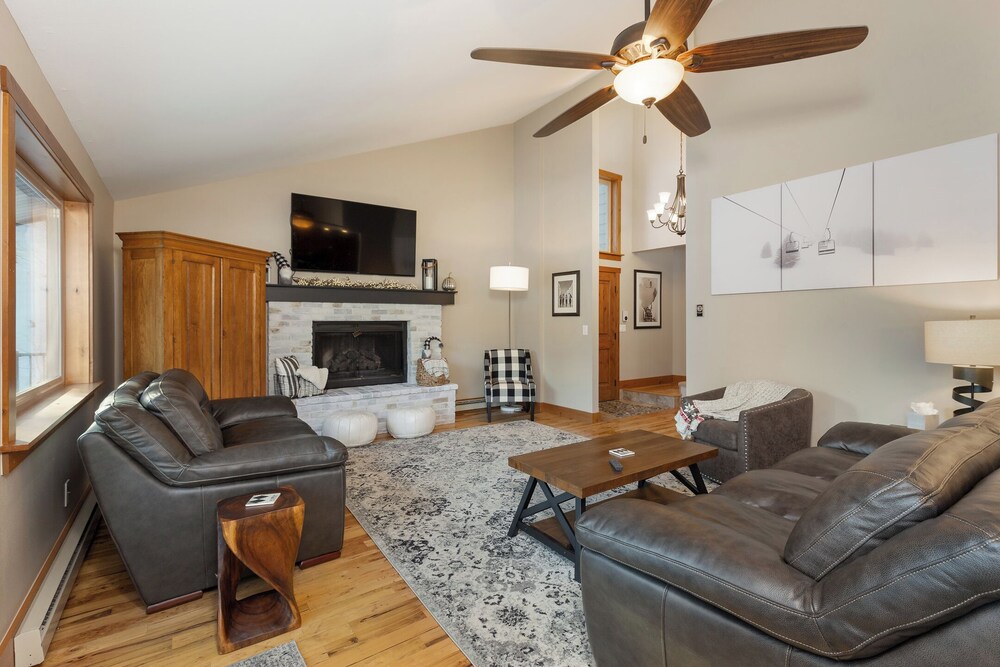 8 Crown Drive by Summit County Mountain Retreats in Breckenridge, United States