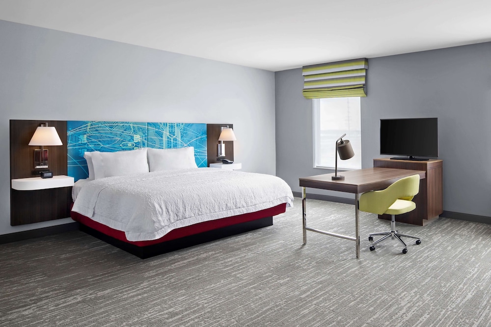 Hampton Inn Sikeston - photo 6