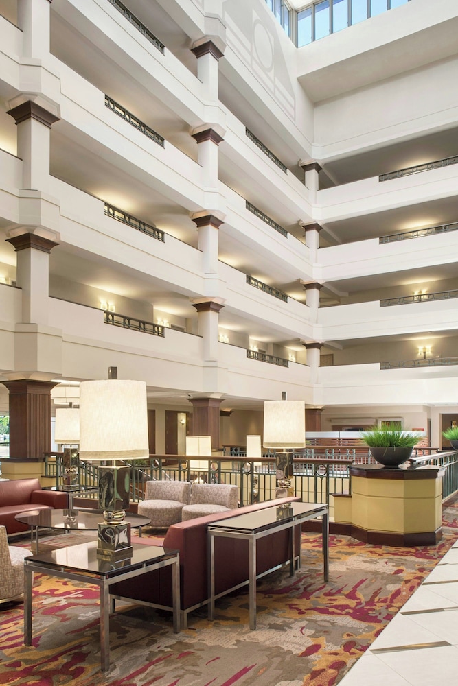 Sheraton Suites Akron Cuyahoga Falls - photo 2