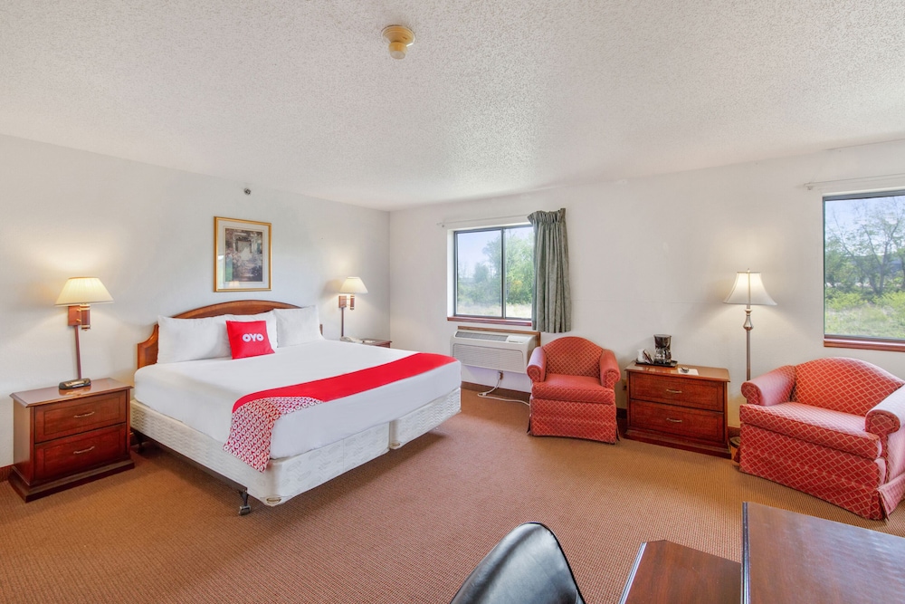 Oyo Hotel Portage I 94 - photo 16