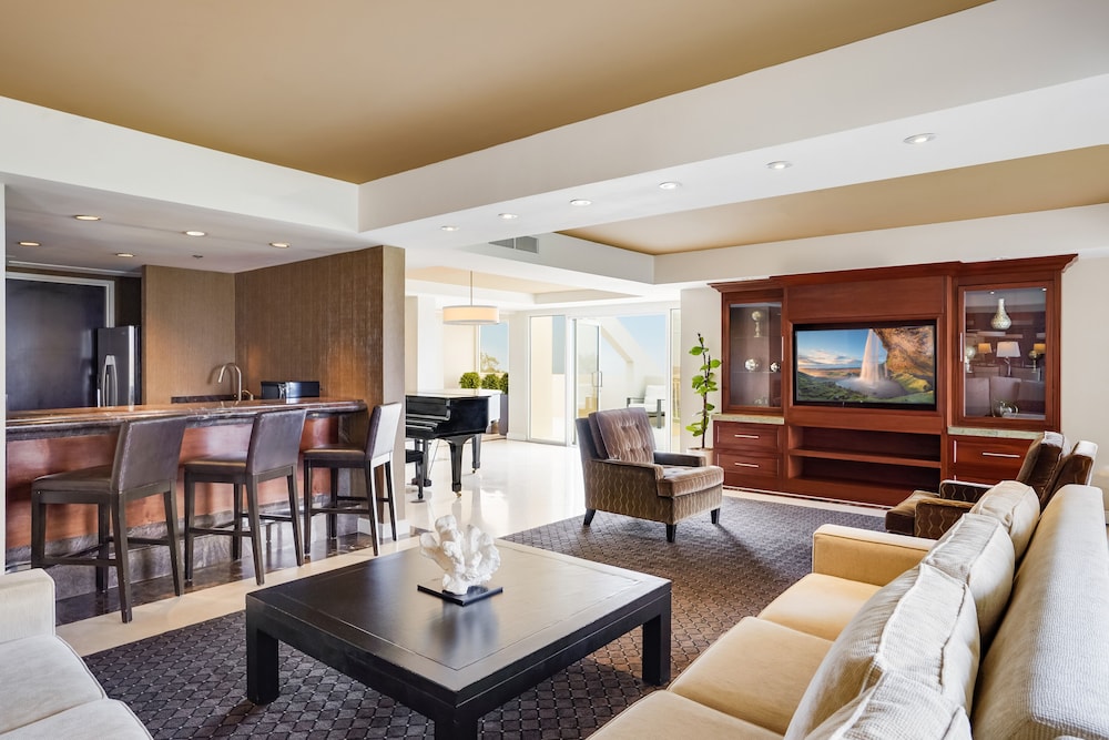 Hilton La Jolla Torrey Pines - photo 4