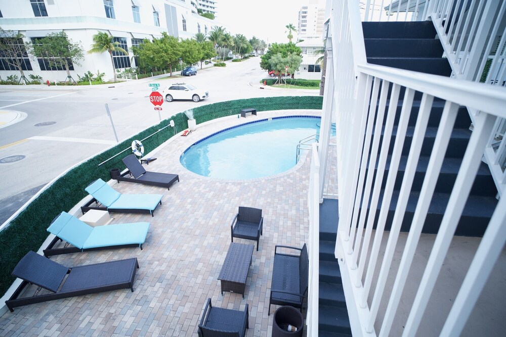 Sibi Beach Hotel - photo 43