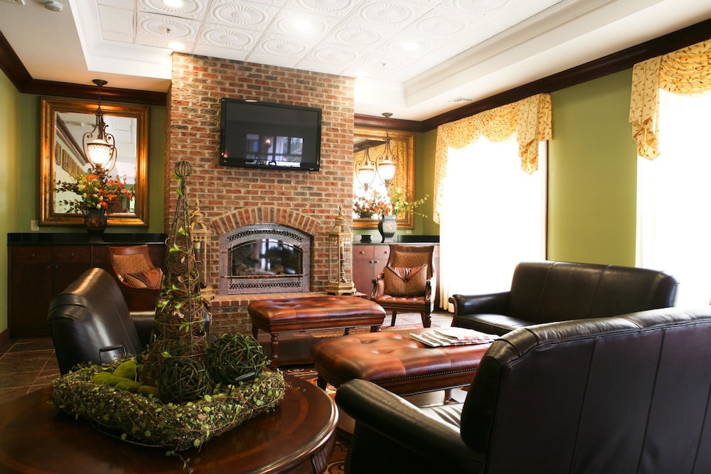 Main Street Inn — Blacksburg — photo 5