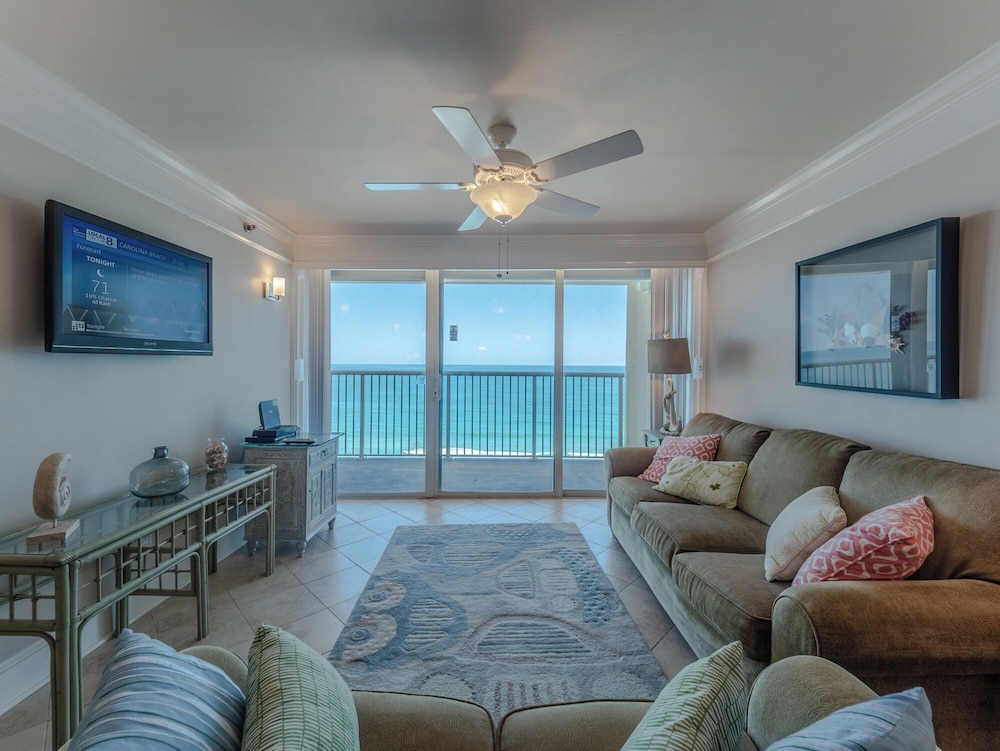 Pelican Watch #906 — 4-Star Luxury Hotel in Carolina Beach, United States