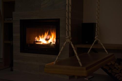 George Snow Apartments in New Gudauri fireplace 50m to Gondola lift