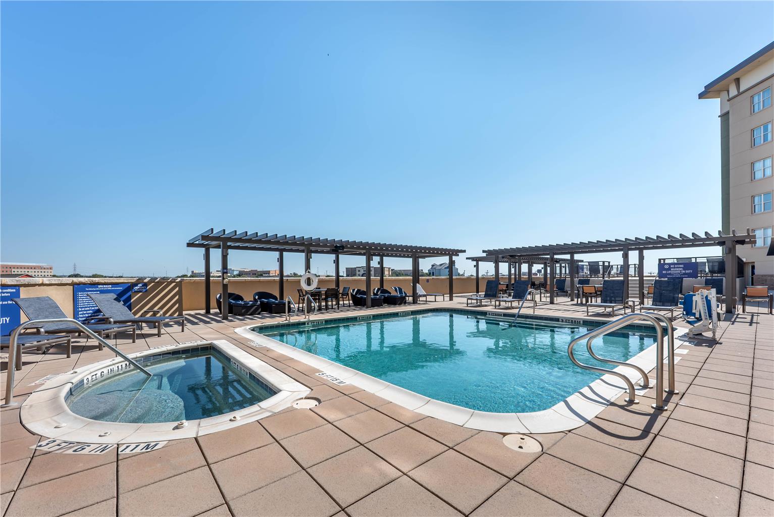 Drury Plaza Hotel San Antonio North Stone Oak - photo 46