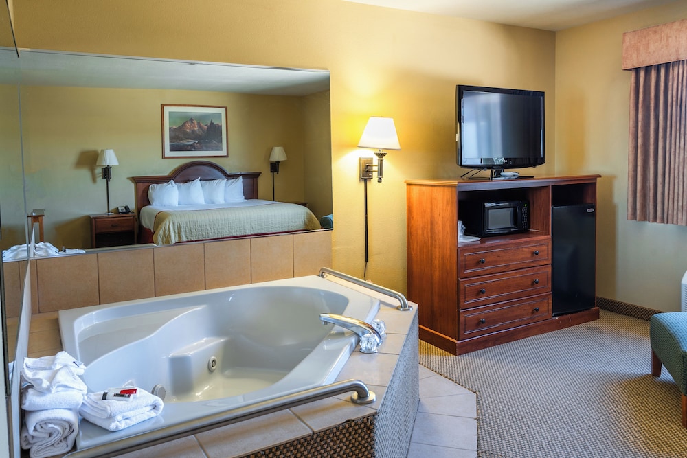 Baymont by Wyndham Pinedale - photo 48
