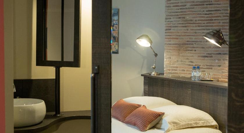 Lescale En Couleur in Chartres, France