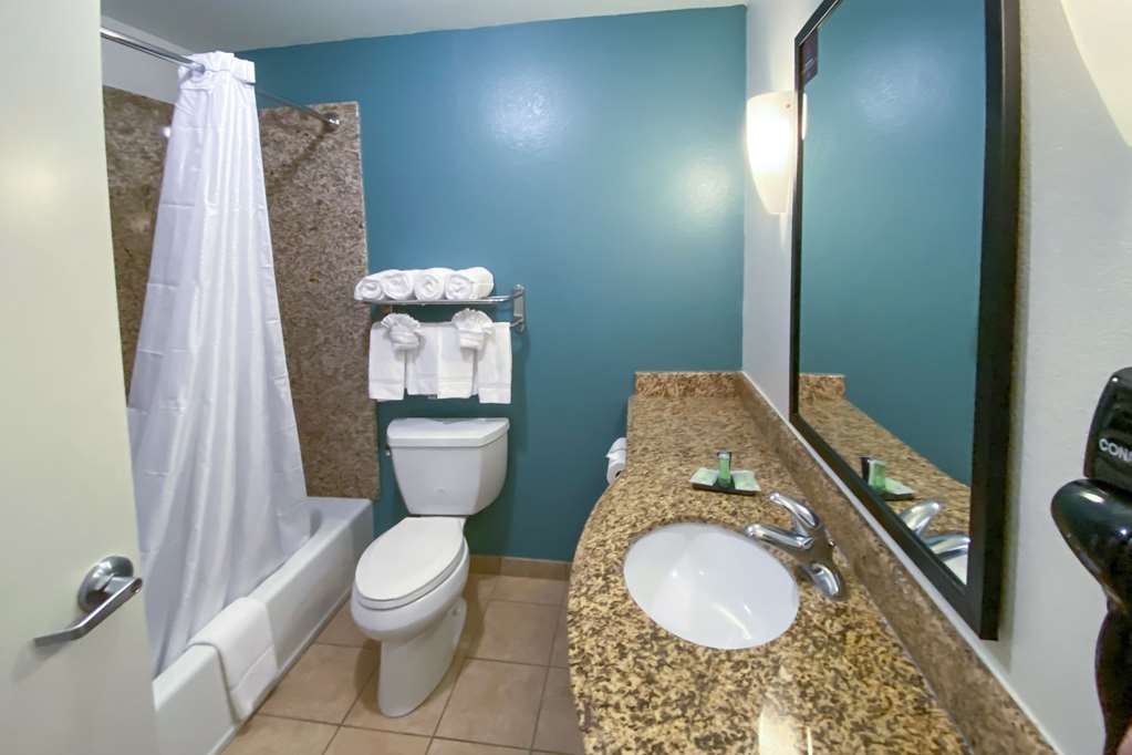 Sleep Inn And Suites Pearland Houston South - photo 8