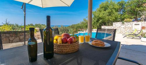 Retro apartment on island Mljet — 4-Star Luxury Hotel in Babino Polje, Croatia