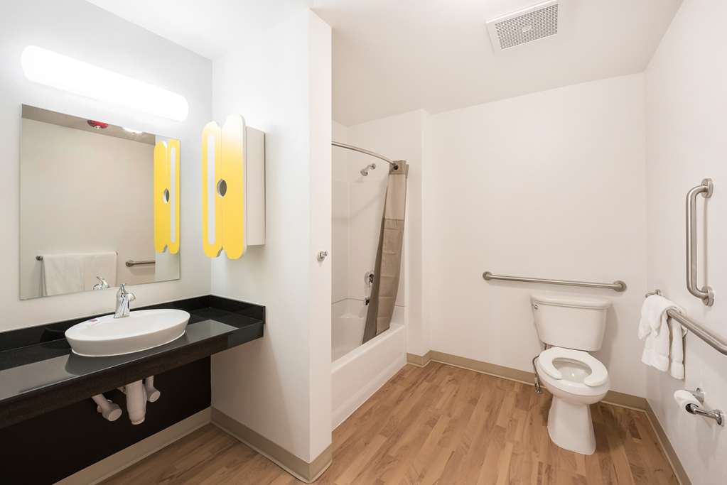 Studio 6 Mccarran NV Sparks Tahoe Reno Industrial Center - photo 17