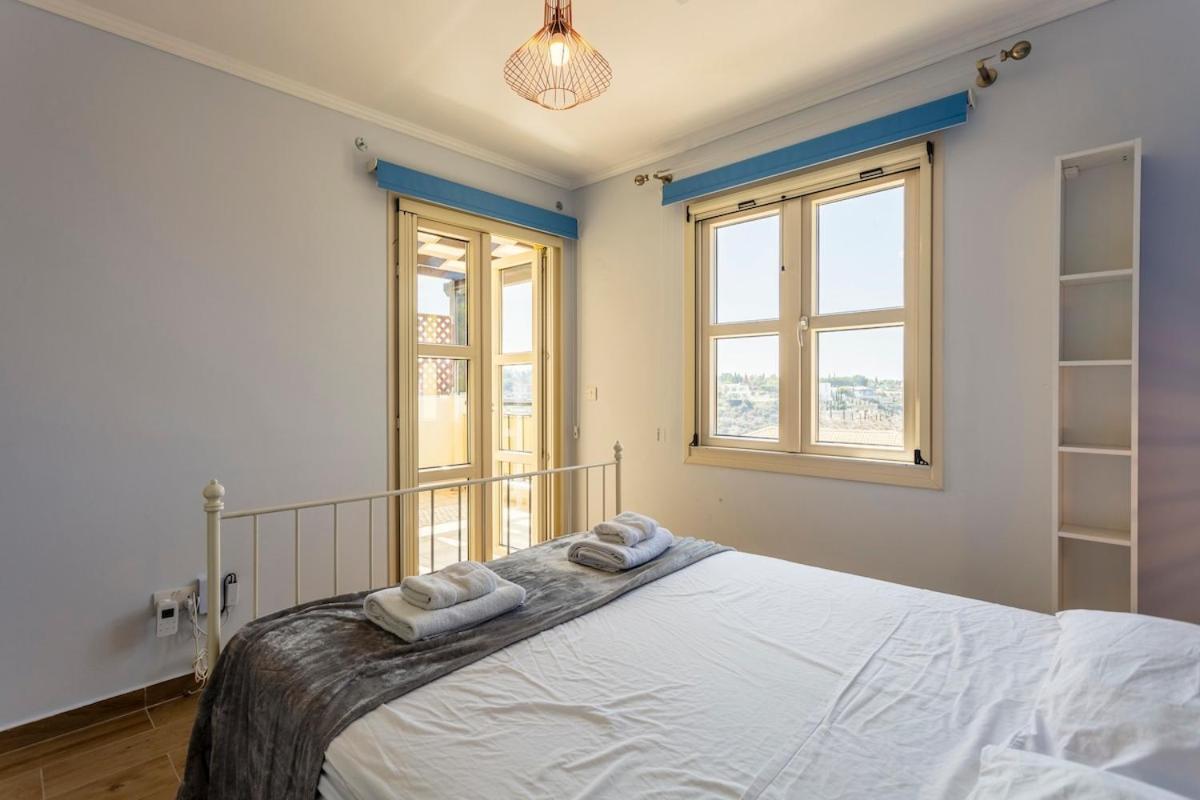 Townhouse Seaview short ways Aphrodite Hills