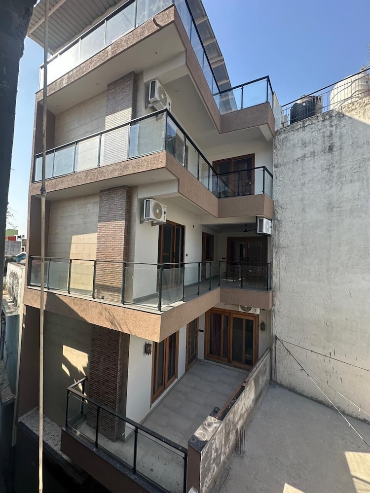 Yes Hotel By The Ganges - last minute hotel in Rishikesh