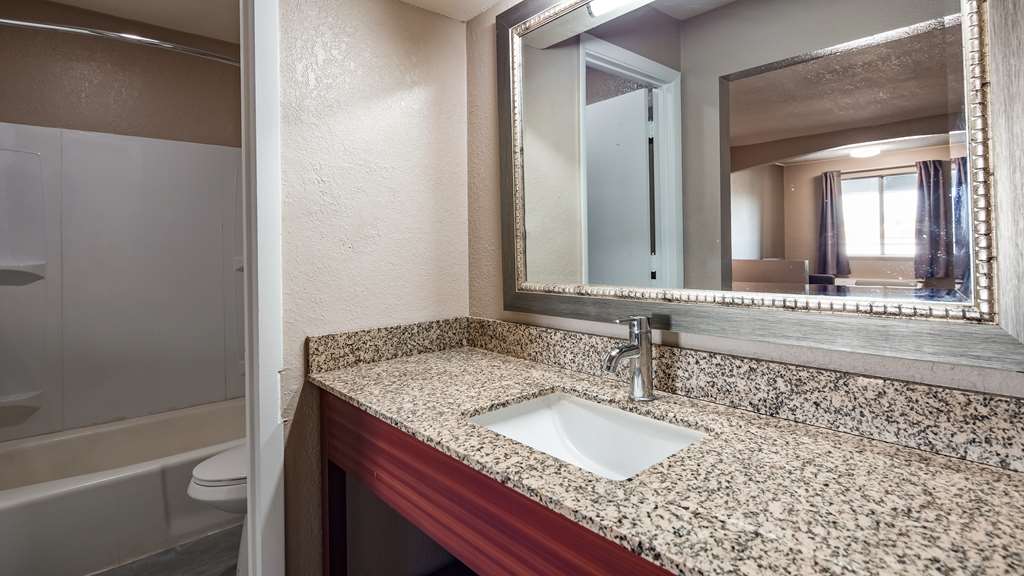 SureStay Hotel by Best Western Olathe - photo 20