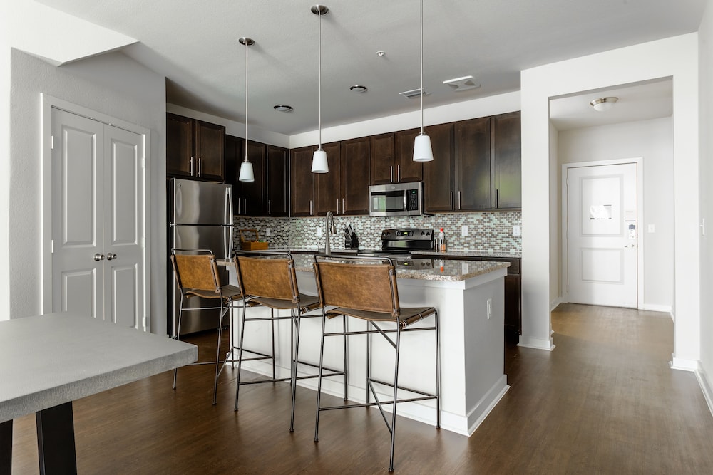 Locale Eastside - photo 40