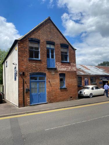 1 Bed River Apartment On The Docks — 4-Star Luxury Hotel in Gloucester, United Kingdom