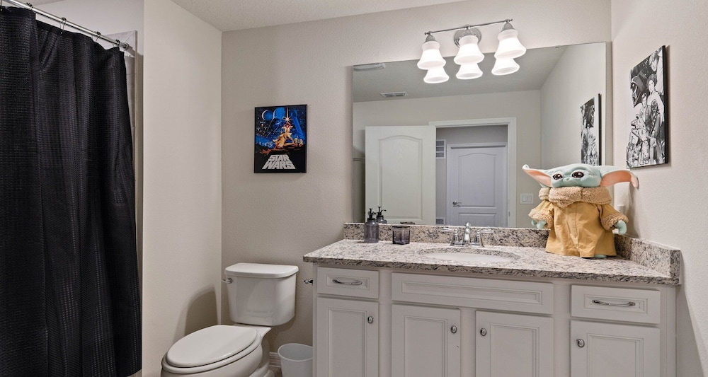 Extraordinary 5BR Private Pool Near Disney Area - photo 16