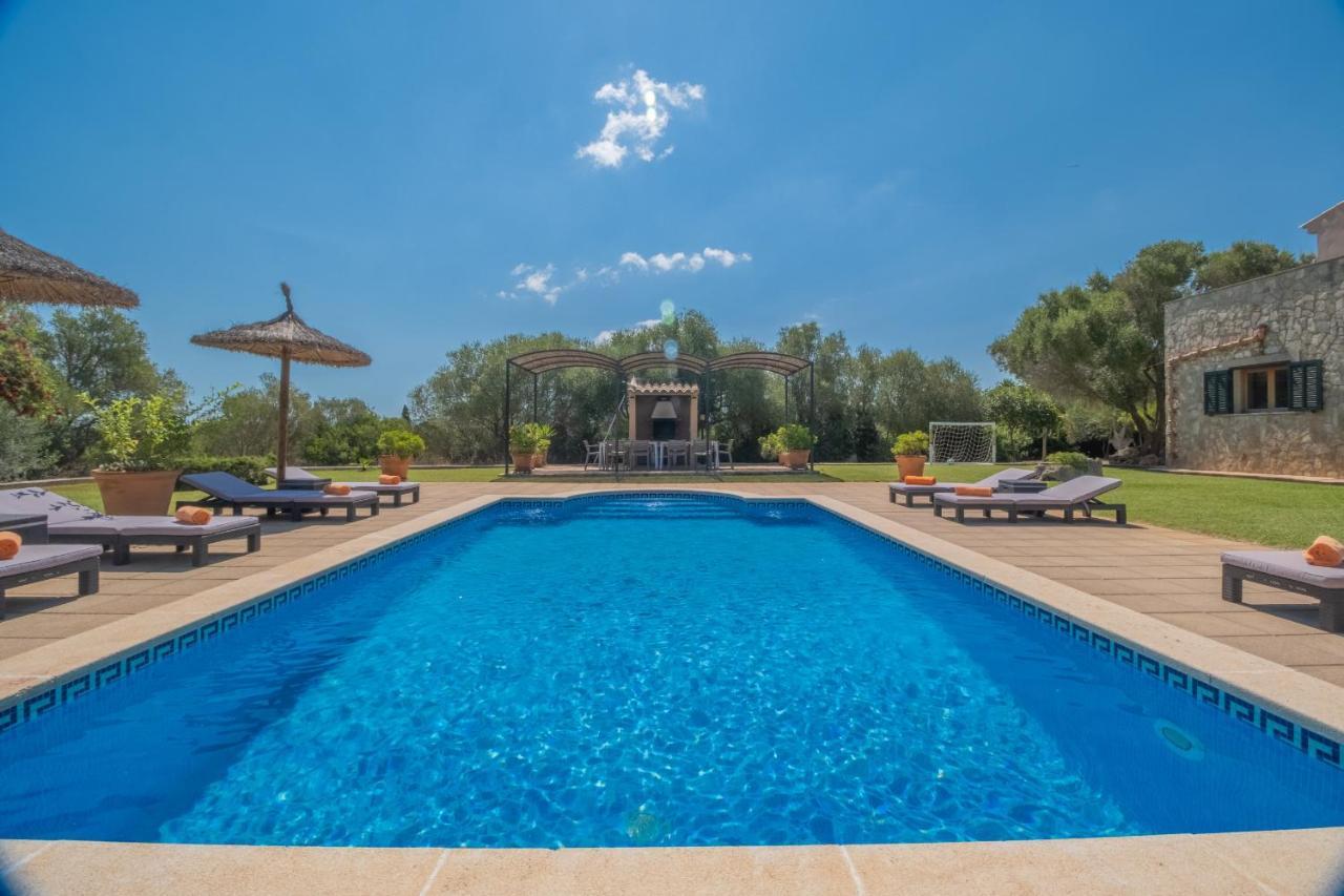 G324 Vela 1 by Mallorca Villa Selection — 4-Star Luxury Hotel in Muro, Spain