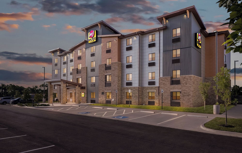 My Place Hotel Bentonville Rogers AR - photo 26