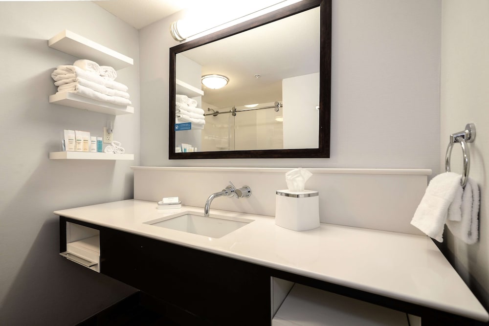 Hampton Inn Brighton - photo 38