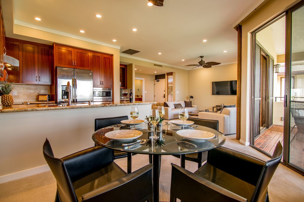 Kapalua Golf Villa 25v2 Gold Ocean View — 4-Star Luxury Hotel in Lahaina, United States