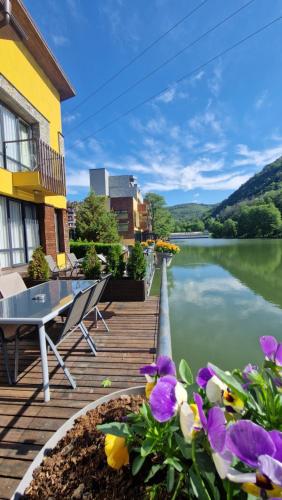 Waterside SPA Hotel - last minute hotel in Unknown City