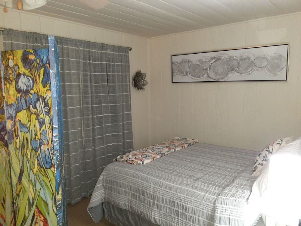 Edgewater Resort Cottage #1 - photo 172