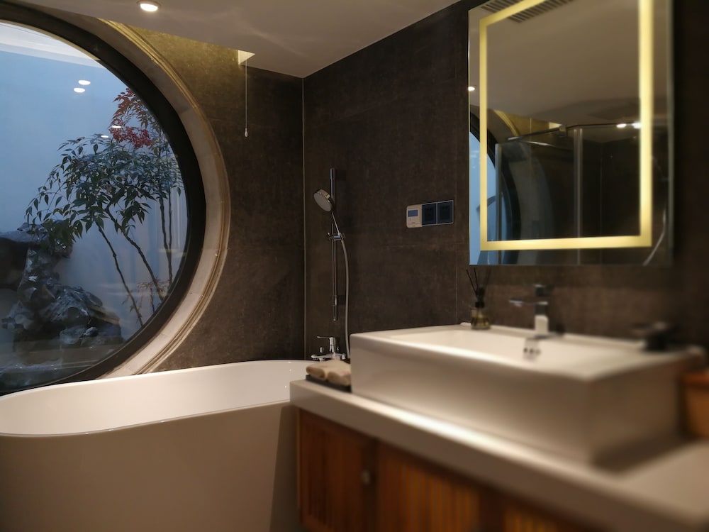 Taimuting Hotel — 4-Star Luxury Hotel in Suzhou, People's Republic of China