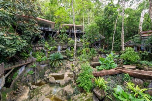 Rock and Tree House Resort in Phanom, Thailand