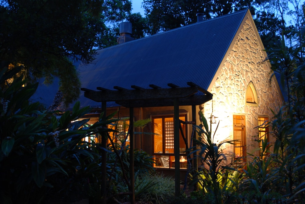 Witches Falls Cottages — Tamborine Mountain — photo 2