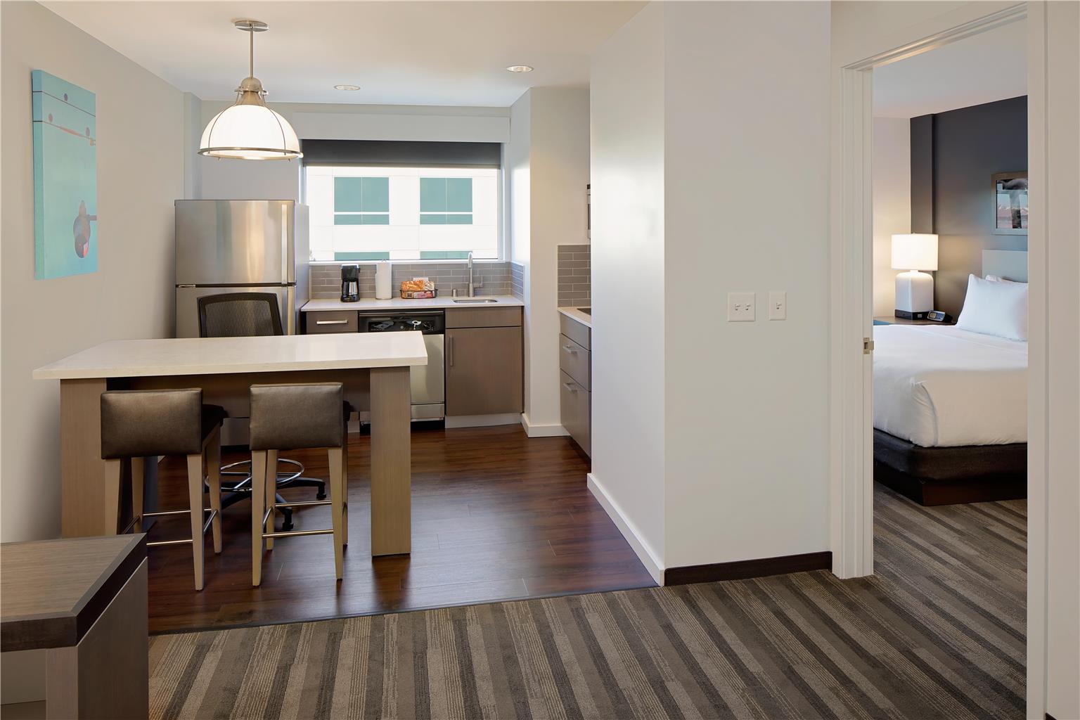 Hyatt House Irvine John Wayne Airport - photo 14