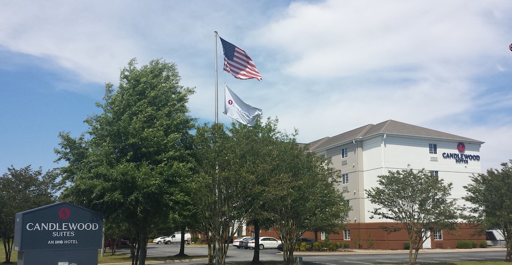 Candlewood Suites Greenville NC an IHG Hotel - photo 2