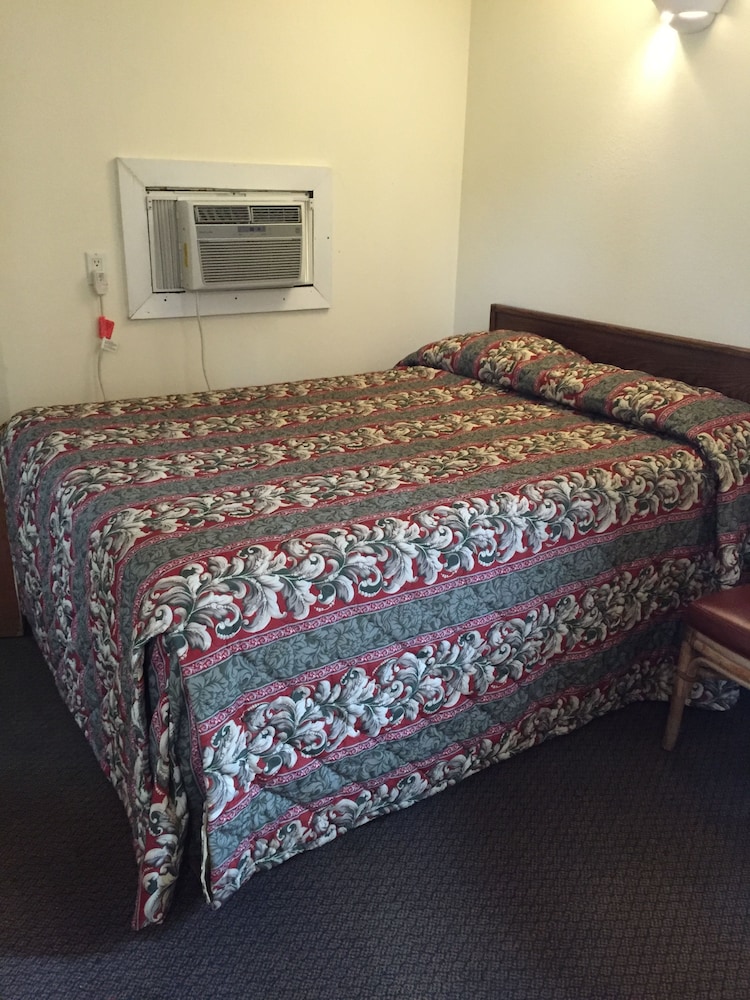 Double A Motel - photo 11