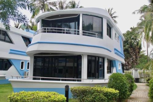 Navaphirom Resort Cha am pet-friendly hotel Cha-Am