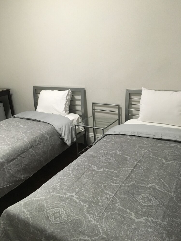 Artmar Hotel - photo 8