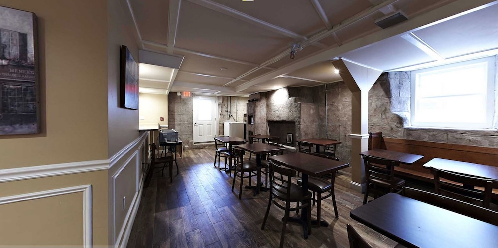 Bellevue Manor - photo 47