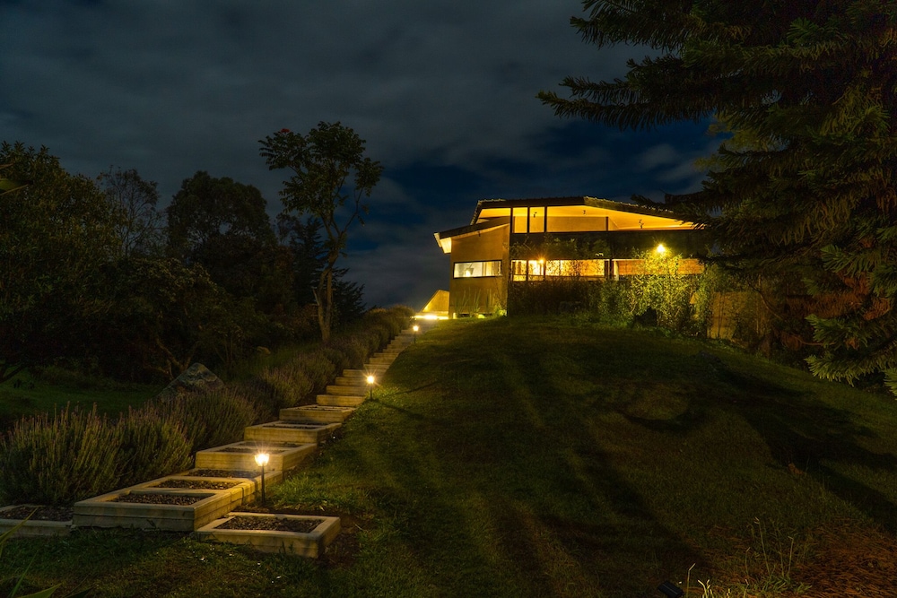 Almazewá - carbon neutral hotel in Ubaque