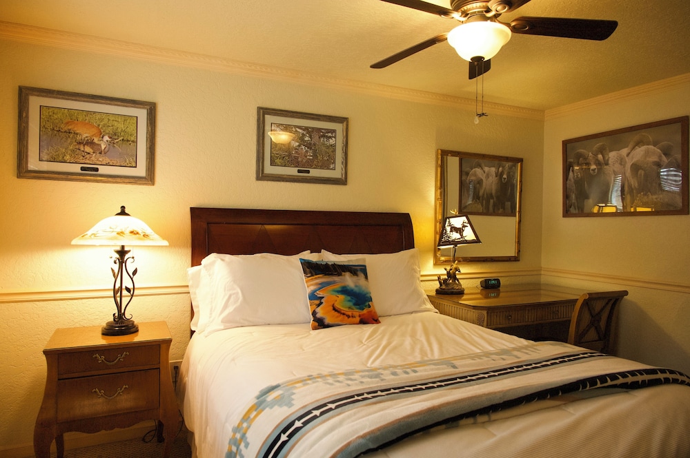 Yellowstone Gateway Inn - photo 13