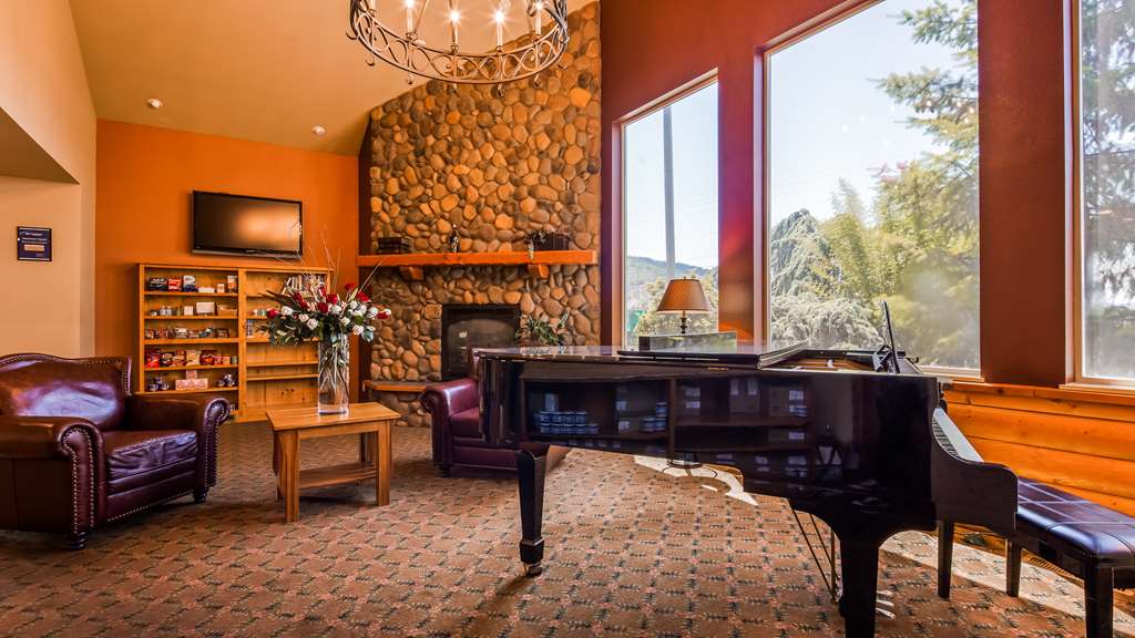 Best Western Plus Hartford Lodge - photo 2