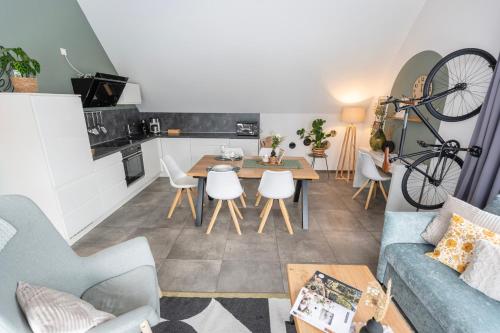 Residenz Pedelec Penthouse Sauna Parkplatz — 4-Star Luxury Hotel in Bad Zwischenahn, Germany