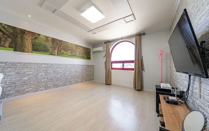 Gangneung Gyeongpodae Victoria in Gangneung, South Korea