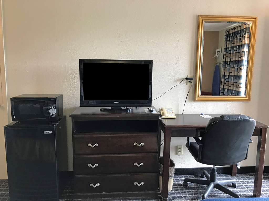 Americas Best Value Inn Mount Vernon - photo 15