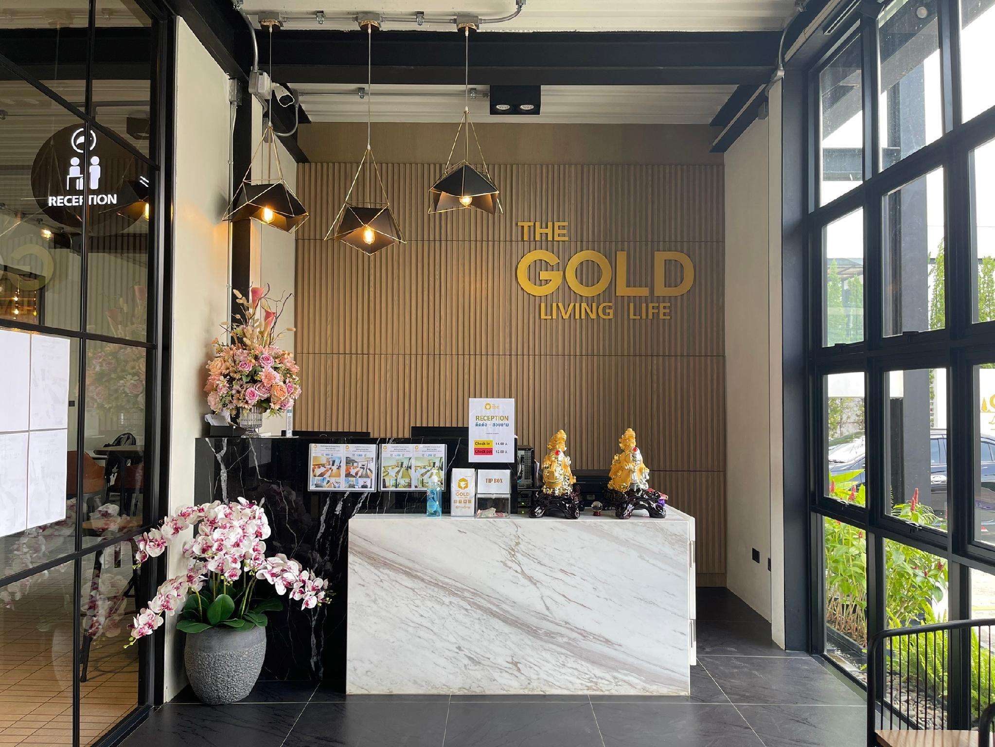 The Gold Living Life - carbon neutral hotel in Thung Song
