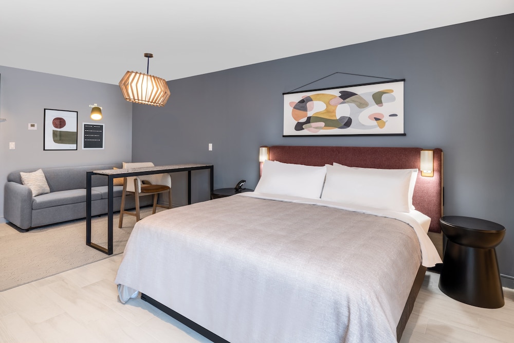 Atwell Suites Miami Brickell an IHG Hotel - photo 4