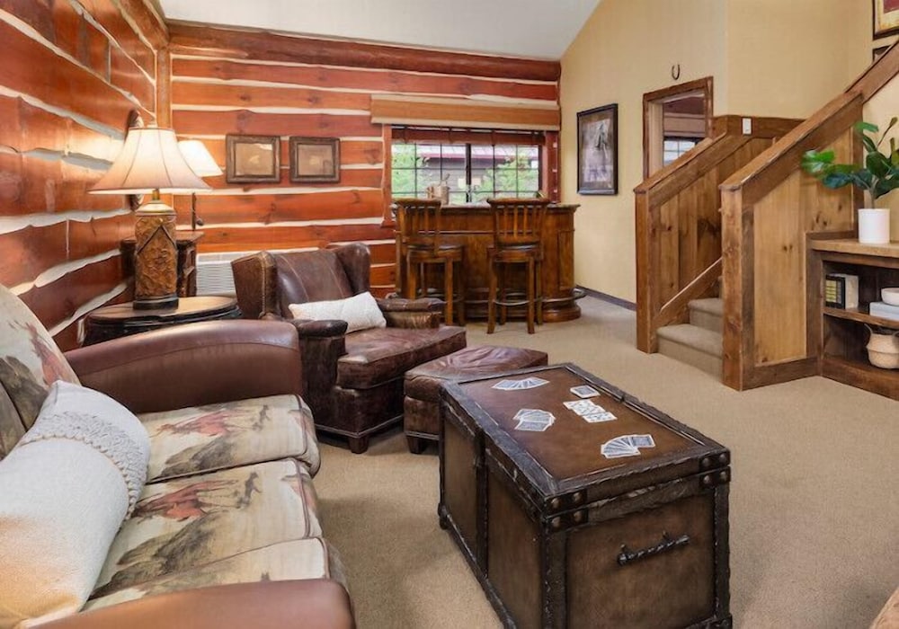 Grand Lodge Waterpark Resort - photo 22