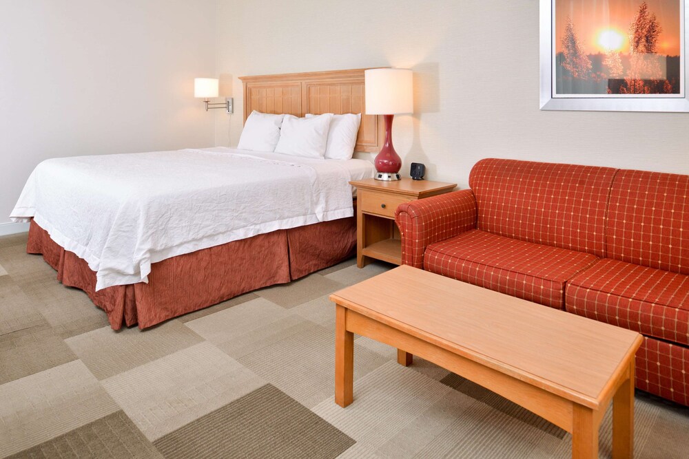 Hampton Inn Cortland - photo 29